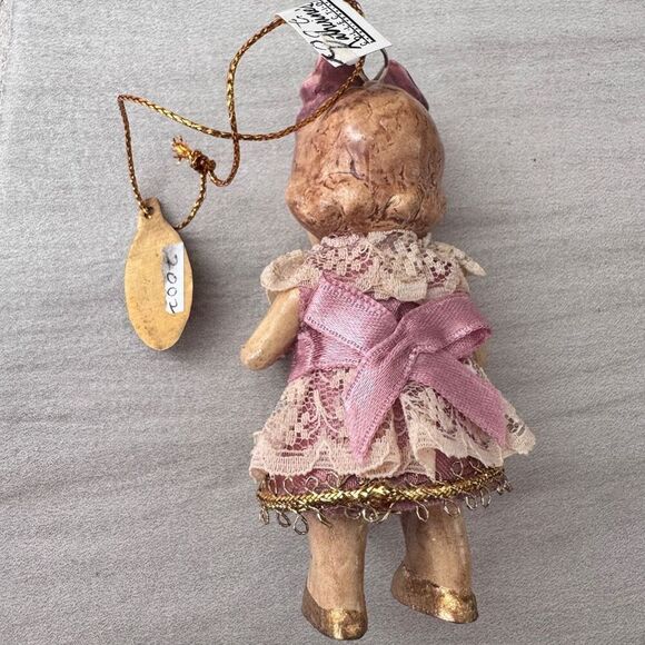 Katherine’s Collection 2002 Victorian Doll Vintage Ornament Pink Dress - Picture 3 of 5